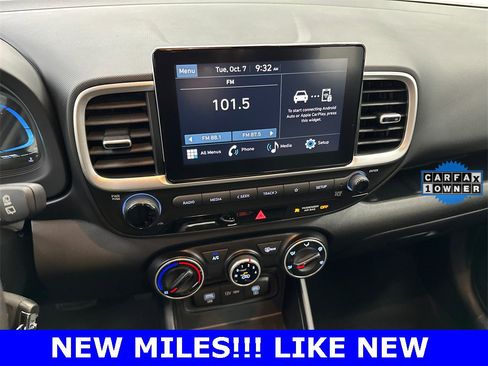 Used 2026 Hyundai Venue SE image 27
