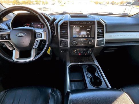 Used 2019 Ford F250 Lariat image 13