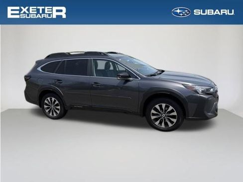 Used 2023 Subaru Outback Limited AWD/4WD image 3