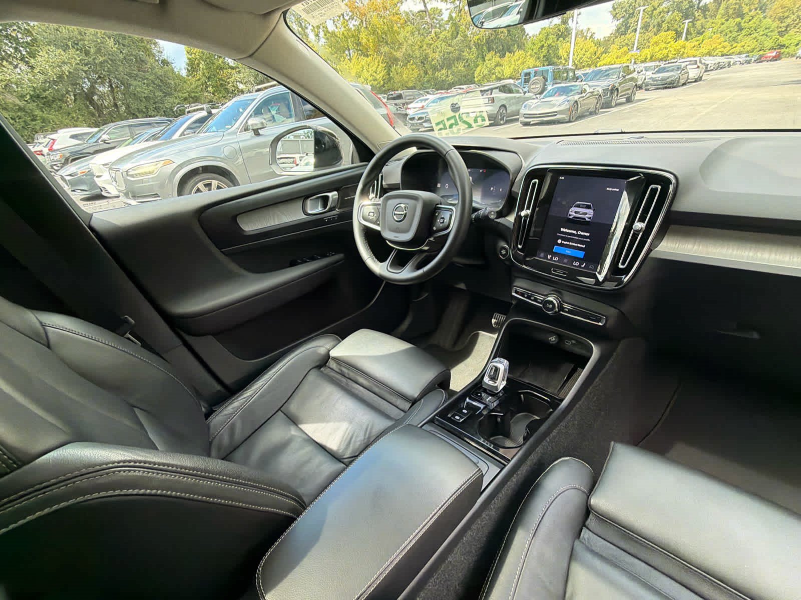 Used 2026 Volvo XC40 B5 Ultra AWD/4WD image 19