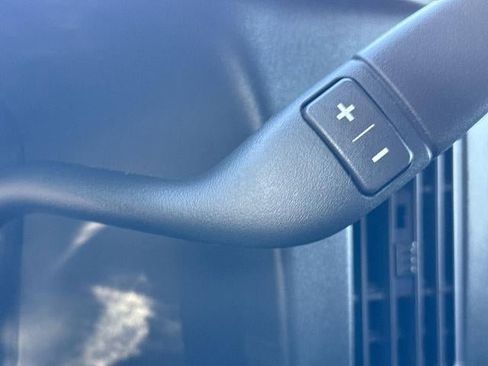 Certified 2023 Chevrolet Express 2500 w/ Driver Convenience Package image 15