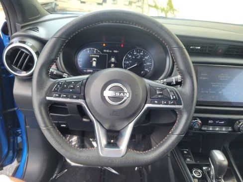 Used 2023 Nissan Kicks SR FWD image 22