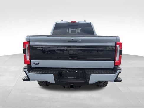 Used 2026 Ford F250 Platinum w/ Tremor Off-Road Package AWD/4WD image 18