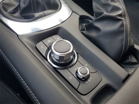 New 2025 MAZDA MX-5 Miata Club image 23