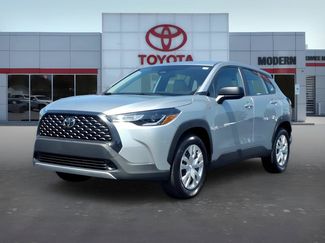 Used 2023 Toyota Corolla Cross L FWD video 1