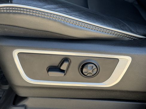 Used 2020 RAM 1500 Laramie image 20