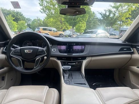 Used 2018 Cadillac CT6 2.0T RWD image 29