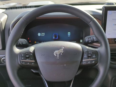 Used 2025 Ford Bronco Sport Outer Banks w/ Outer Banks Tech Package+ image 18