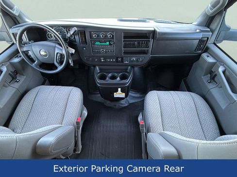 Used 2022 Chevrolet Express 3500 w/ Power Convenience Package RWD image 32