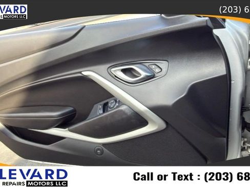 Used 2017 Chevrolet Camaro LT RWD image 19