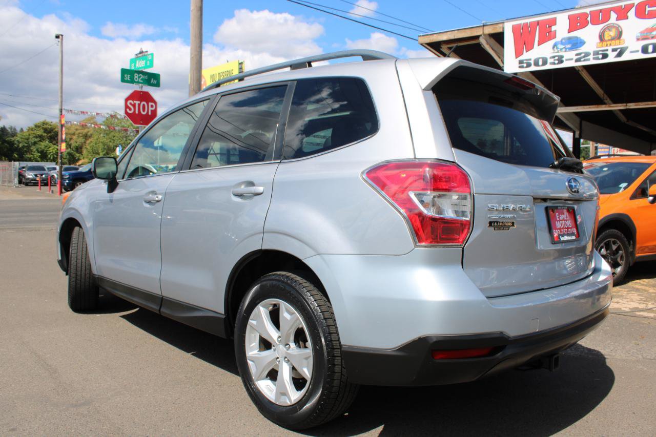 Used 2014 Subaru Forester 2.5i Limited AWD/4WD image 5