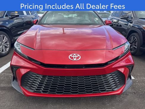 New 2026 Toyota Camry SE FWD image 2