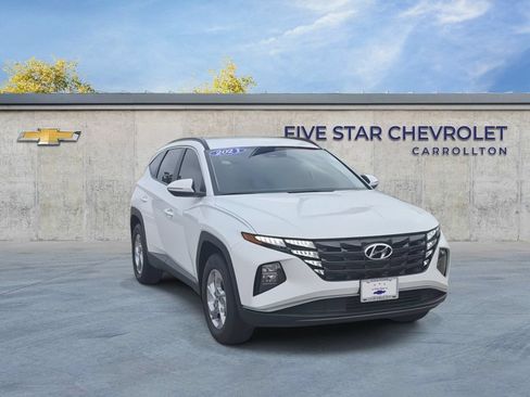 Used 2023 Hyundai Tucson SEL AWD/4WD image 2