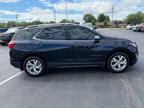 Used 2021 Chevrolet Equinox Premier FWD image 6