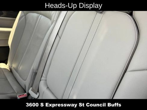 Used 2022 Jeep Wagoneer Series III w/ Rear Seat Video Group 1 RWD image 18