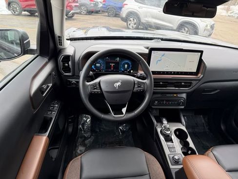 Used 2025 Ford Bronco Sport Outer Banks w/ Outer Banks Tech Package+ image 6