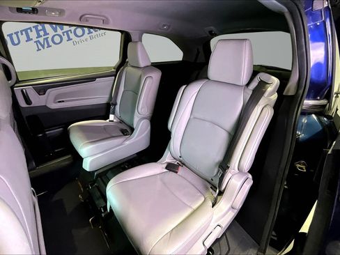 Used 2019 Honda Odyssey EX-L image 23