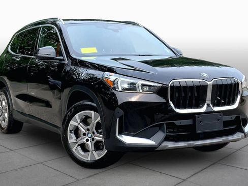 Used 2023 BMW X1 xDrive28i w/ Premium Package AWD/4WD image 3