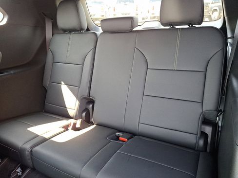 New 2025 GMC Acadia Elevation w/ Elevation Premium Package image 6