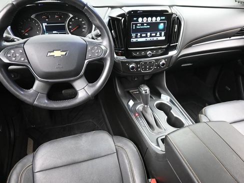 Used 2019 Chevrolet Traverse Premier AWD/4WD image 14