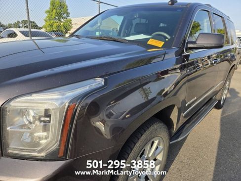 Used 2017 GMC Yukon Denali w/ Open Road Package AWD/4WD image 8