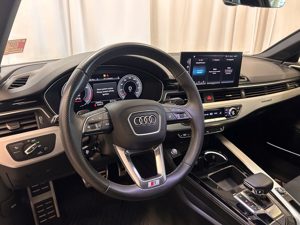 Used 2023 Audi A4 2.0T Premium Plus w/ Premium Plus Package AWD/4WD image 3