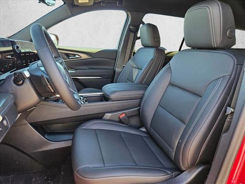 New 2026 Chevrolet Traverse LT w/ Midnight/Sport Edition image 4