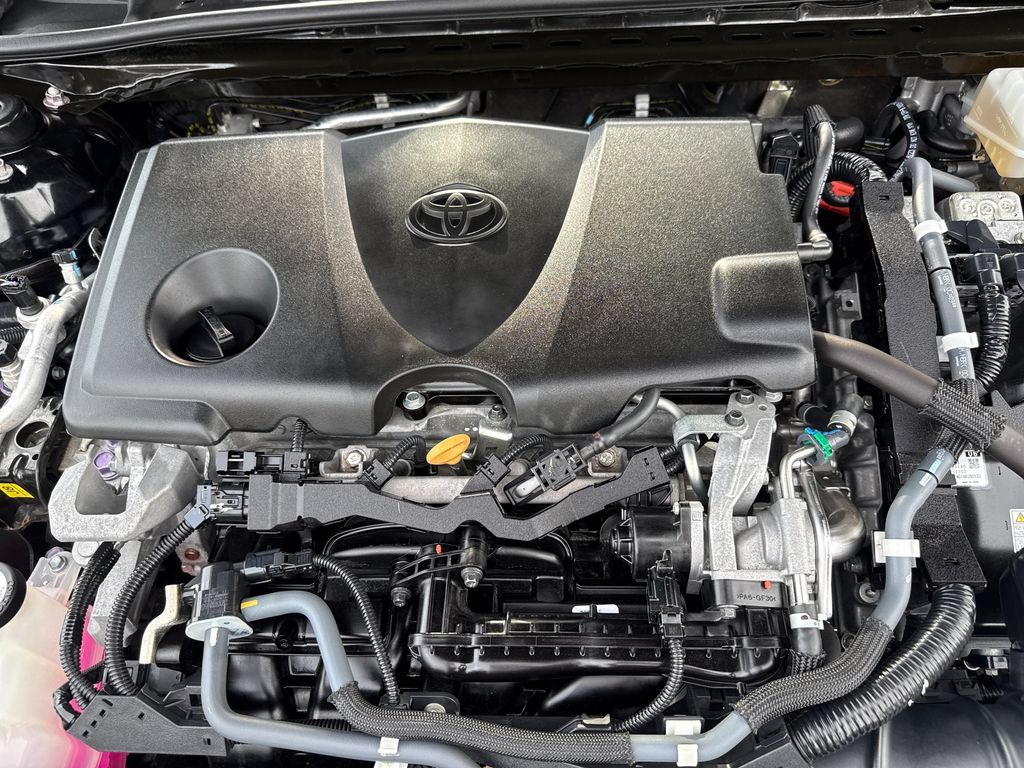 Used 2018 Toyota Camry LE FWD image 36