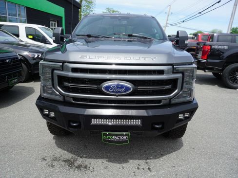 Used 2022 Ford F350 Lariat AWD/4WD image 3