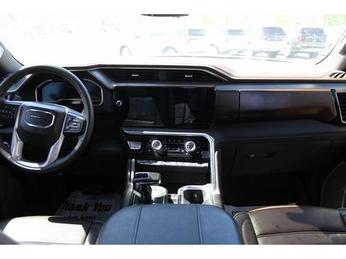 Used 2024 GMC Sierra 1500 Denali w/ Technology Package AWD/4WD image 24