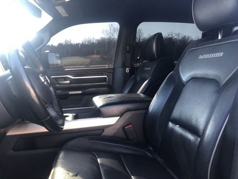 Used 2019 RAM 1500 Laramie image 11