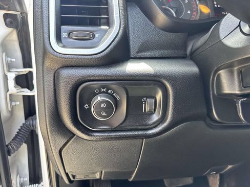 Used 2025 RAM 2500 Big Horn AWD/4WD image 22