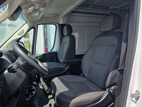 Used 2024 RAM ProMaster 3500 w/ Premium Convenience Group FWD image 10