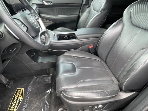 Used 2024 Hyundai Palisade Calligraphy image 14