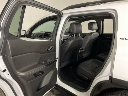 Used 2023 GMC Acadia SLT w/ Elevation Edition AWD/4WD image 35