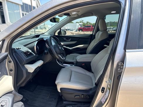 Used 2020 Subaru Ascent Limited w/ Popular Package #3 AWD/4WD image 13