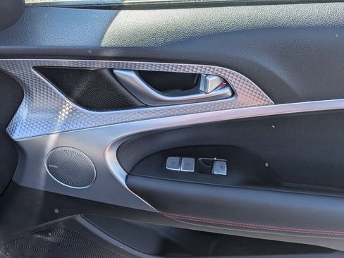 Used 2023 Genesis G70 2.0T w/ Sport Prestige Package RWD image 31