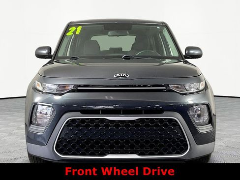 Used 2021 Kia Soul LX FWD image 2