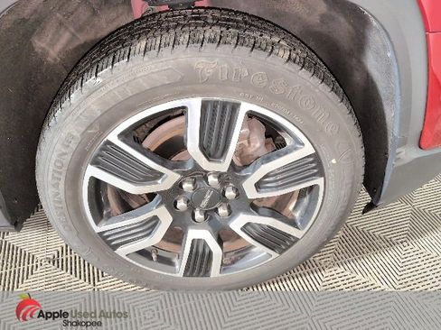 Used 2021 GMC Acadia SLT w/ Elevation Edition image 53