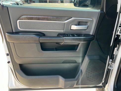 Used 2020 RAM 2500 Big Horn AWD/4WD image 15