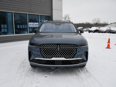 New 2026 Lincoln Nautilus Reserve image 10