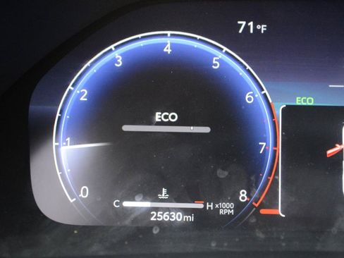 Used 2024 Toyota Grand Highlander AWD image 35