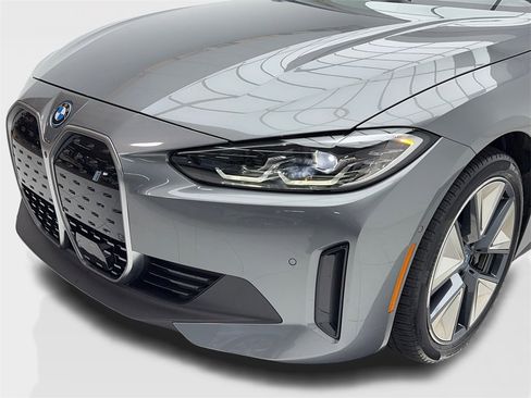 Used 2024 BMW i4 eDrive35 w/ Premium Package image 5