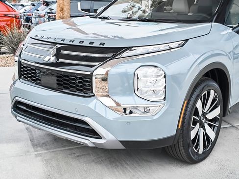 New 2026 Mitsubishi Outlander SE FWD image 5