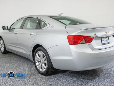 Used 2019 Chevrolet Impala LT w/ Sunroof and Spoiler Package FWD image 5