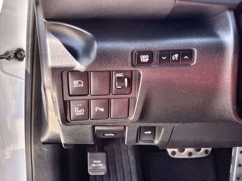 Used 2018 Lexus IS 300 F Sport w/ F Sport Package image 29