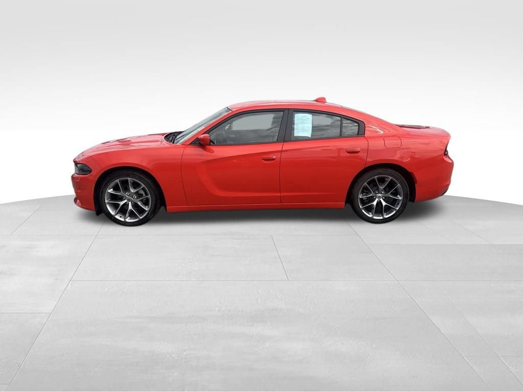 Used 2021 Dodge Charger SXT w/ Plus Group RWD image 3