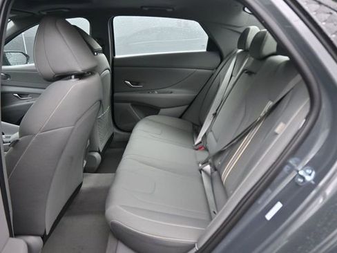 New 2026 Hyundai Elantra SEL Sport Premium FWD image 15