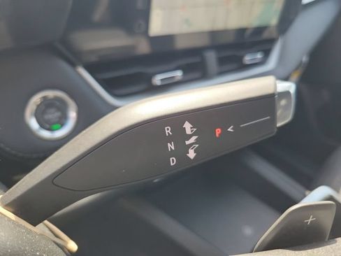 New 2026 Chevrolet Equinox LT w/ Safety and Technology Package FWD image 31