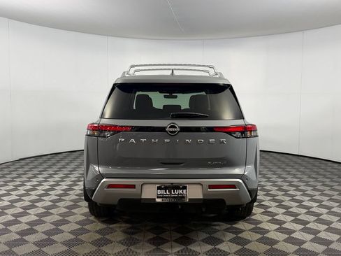 Used 2025 Nissan Pathfinder Platinum w/ Cargo Package FWD image 7